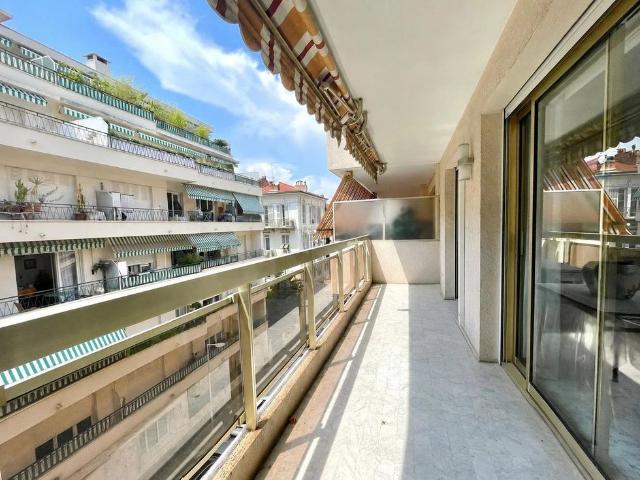 Appartement de luxe de 71 m2 en vente Nice, Provence Alpes Côte d'Azur