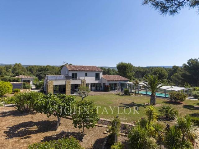 Maison de luxe 7 chambres en vente à La Cadière d'Azur, Provence Alpes Côte d'Azur