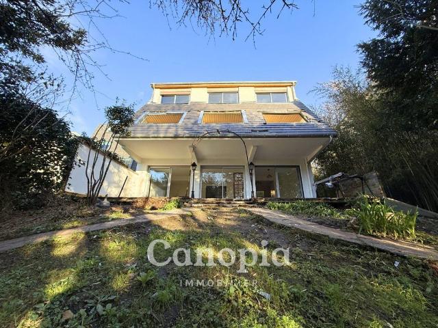 Appartement de luxe de 7 pièces en vente à Cachan, France