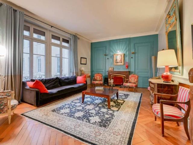 Appartement de luxe de 7 pièces en vente à Lyon, France