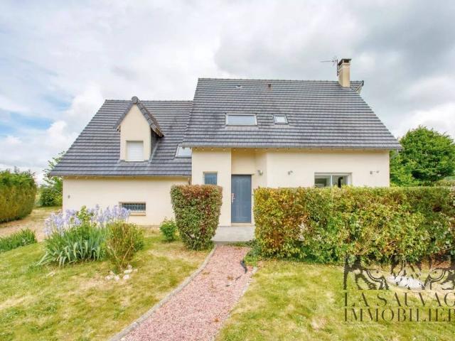 Appartement de luxe de 7 pièces en vente à Villegats, France