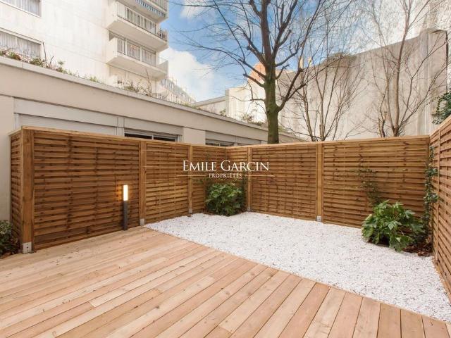 Appartement de luxe de 80 m2 en vente Motte Picquet, Commerce, Necker, France