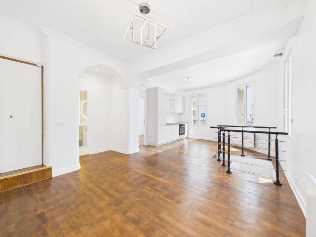 Appartement de luxe de 80 m2 en vente Suresnes, France