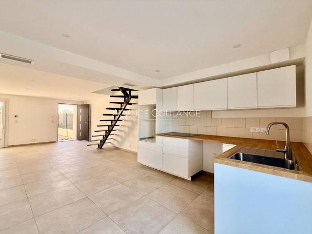 Appartement de 3 chambres de luxe en vente à Saint Cyr sur Mer, Provence Alpes Côte d'Azur