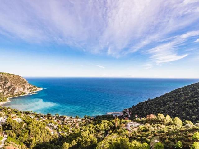 Appartement de luxe de 8 pièces en vente à Èze, France