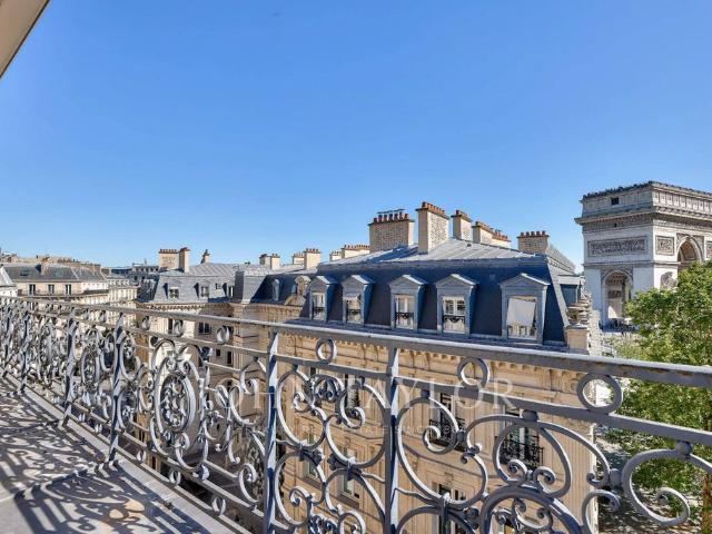 Appartement de luxe en vente à Champs Elysées, Madeleine, Triangle d’or, Paris, Île de France