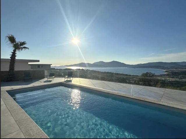 Appartement de luxe en vente à Grosseto Prugna, Corse