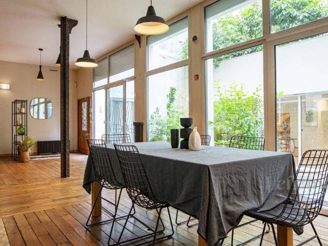 Appartement de luxe en vente à Montmartre, Abbesses, Grandes Carrières, France