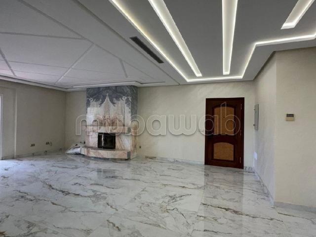 Appartement de luxe vide en location