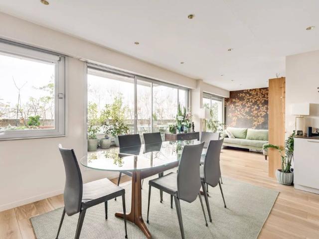 Appartement de luxe 1 chambres en vente à Neuilly sur Seine, France