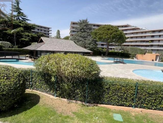 Appartement de luxe 1 chambres en vente à Nice, France