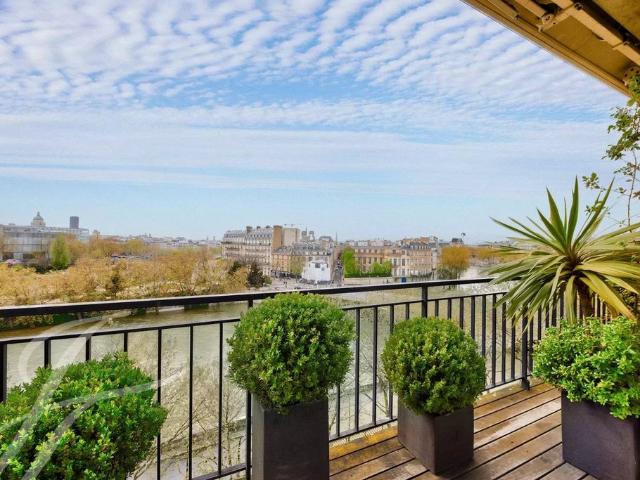 Appartement de luxe 2 chambres à Beaubourg, Marais, Notre Dame Ile de La Cité, France