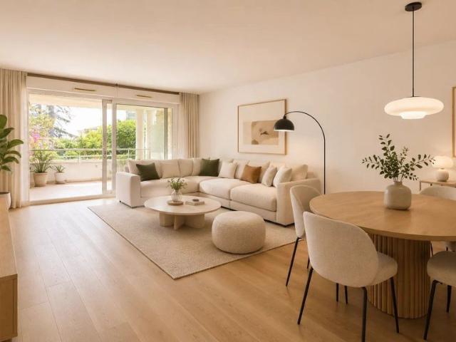 Appartement de luxe 2 chambres en vente à Antibes, France