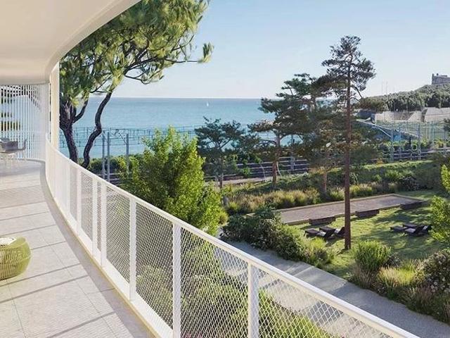 Appartement de luxe 2 chambres en vente à Antibes, Provence Alpes Côte d'Azur