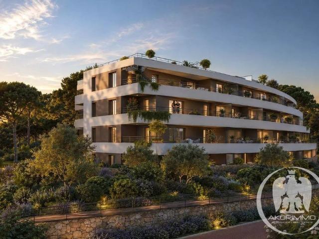 Appartement de luxe 2 chambres en vente à Antibes, Provence Alpes Côte d'Azur