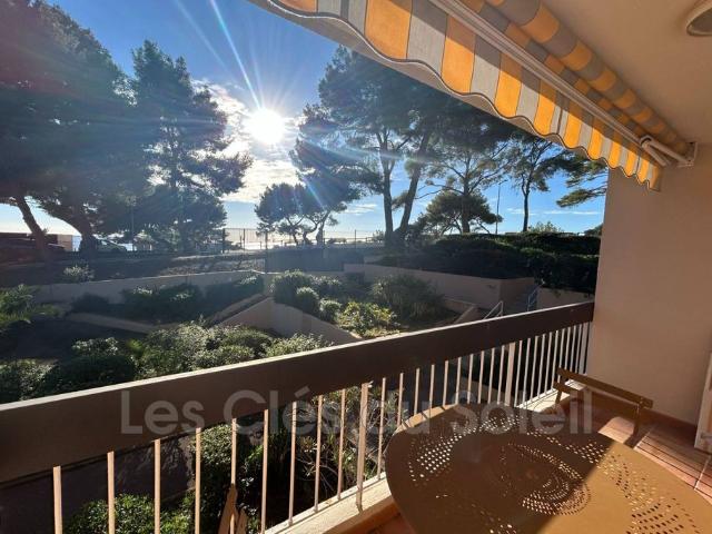 Appartement de luxe 2 chambres en vente à Bandol, Provence Alpes Côte d'Azur