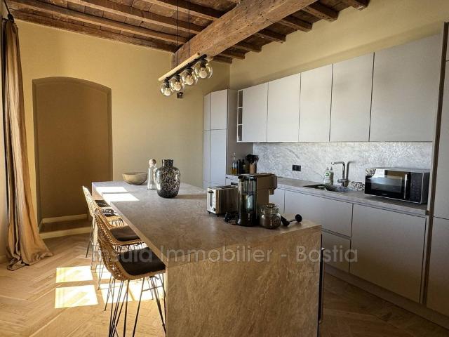 Appartement de luxe 2 chambres en vente à Bastia, Corse