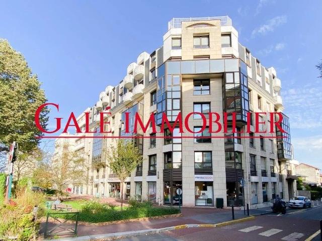 Appartement de luxe 2 chambres en vente à Bourg la Reine, Île de France