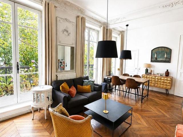 Appartement de luxe 2 chambres en vente à Canal Saint Martin, Château d’Eau, Porte Saint Denis, Paris, Île de France
