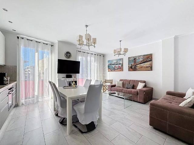 Appartement de luxe 2 chambres en vente à Cannes, France