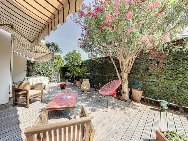 Appartement de luxe 2 chambres en vente à Cannes, France