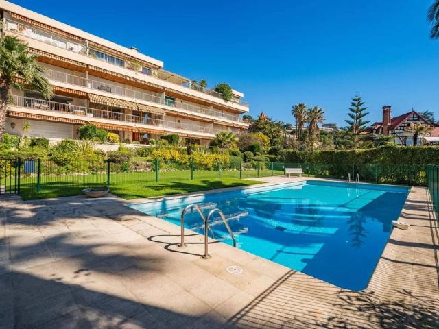 Appartement de luxe 2 chambres en vente à Cannes, Provence Alpes Côte d'Azur