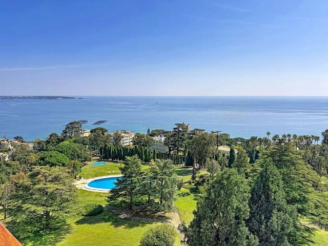 Appartement de luxe 2 chambres en vente à Cannes, Provence Alpes Côte d'Azur