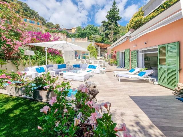 Appartement de luxe 2 chambres en vente à Èze, France
