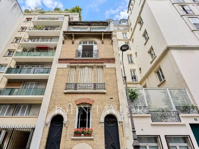 Appartement de luxe 2 chambres en vente à La Muette, Auteuil, Porte Dauphine, France