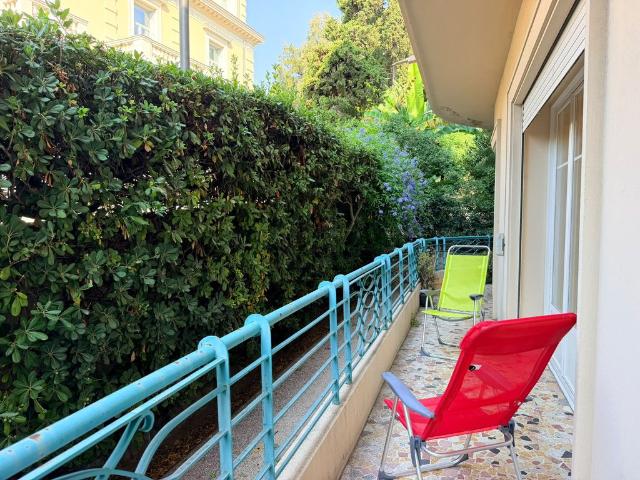 Appartement de luxe 2 chambres en vente à Menton, Provence Alpes Côte d'Azur