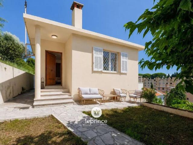 Appartement de luxe 2 chambres en vente à Nice, France