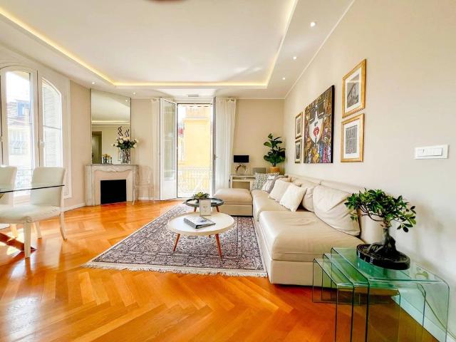 Appartement de luxe 2 chambres en vente à Nice, Provence Alpes Côte d'Azur
