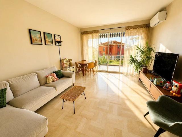 Appartement de luxe 2 chambres en vente à Nice, Provence Alpes Côte d'Azur