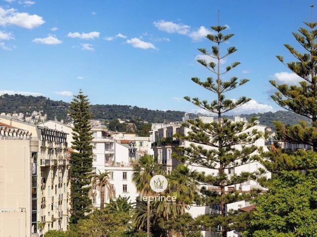 Appartement de luxe 2 chambres en vente à Nice, Provence Alpes Côte d'Azur