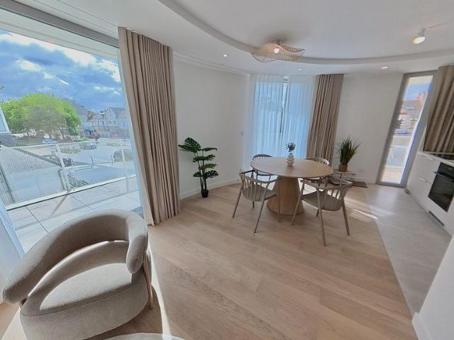 Appartement de luxe 2 chambres en vente à Pornichet, France
