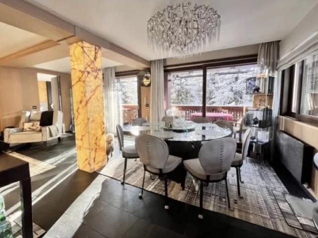 Appartement de luxe 3 chambres avec accès direct aux pistes à Courchevel