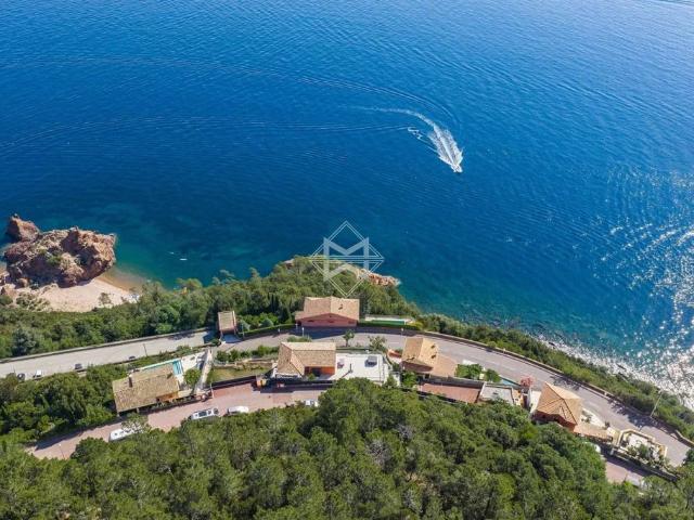 Appartement de luxe 3 chambres en vente à Théoule sur Mer, France
