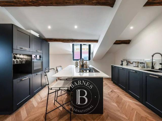 Appartement de luxe 3 chambres en vente à Bastia, France