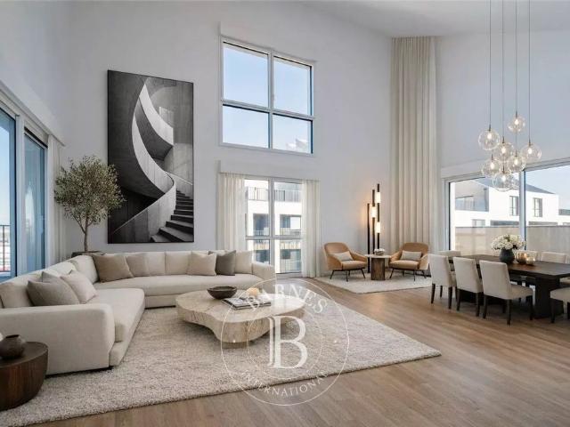 Appartement de luxe 3 chambres en vente à Bordeaux, France