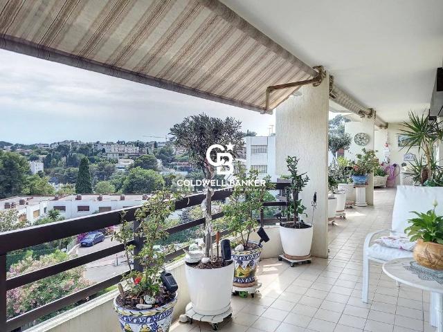 Appartement de luxe 3 chambres en vente à Cannes, France