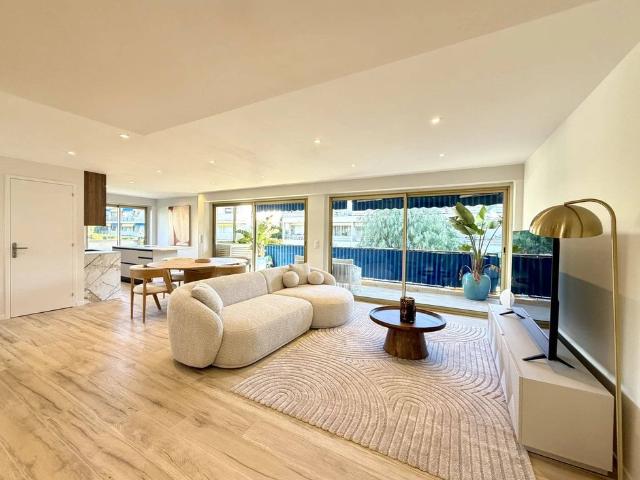 Appartement de luxe 3 chambres en vente à Cannes, France