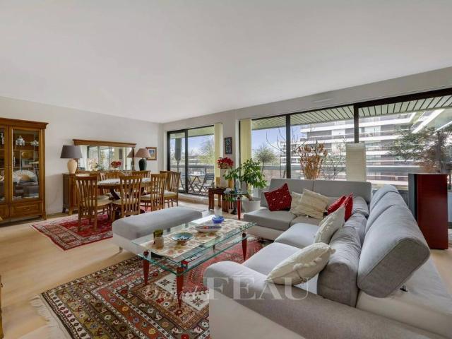 Appartement de luxe 4 chambres en vente à Le Chesnay, France