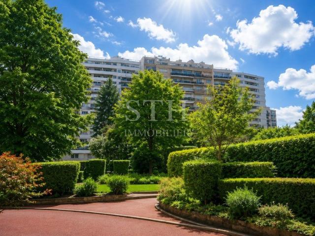 Appartement de luxe 3 chambres en vente à Motte Picquet, Commerce, Necker, France