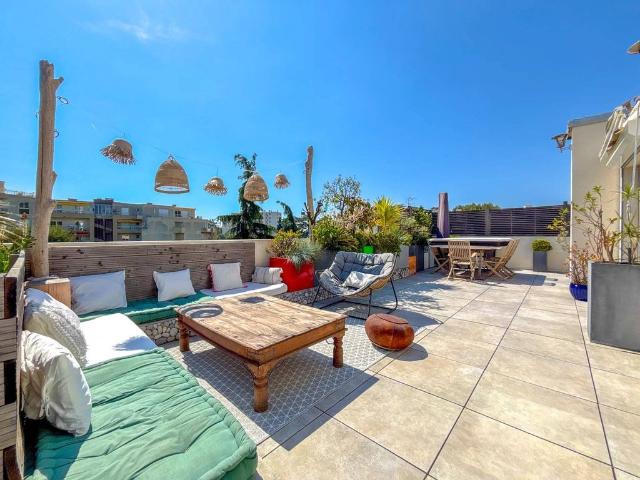Appartement de luxe 3 chambres en vente à Nice, France