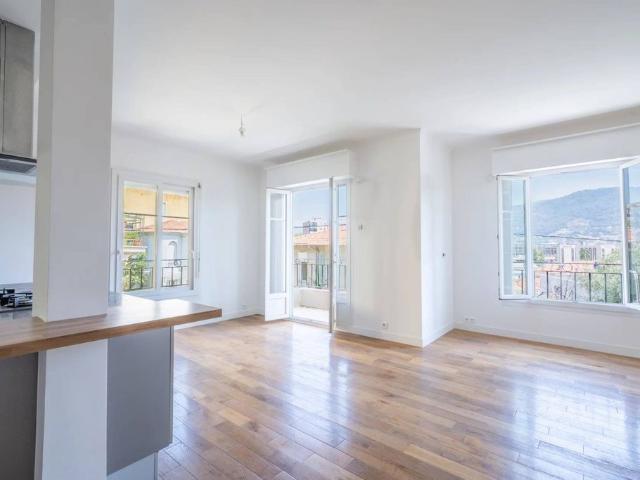 Appartement de luxe 3 chambres en vente à Nice, Provence Alpes Côte d'Azur