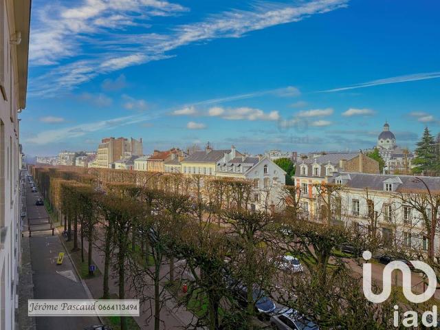 Appartement de luxe 4 chambres en location à Versailles, France