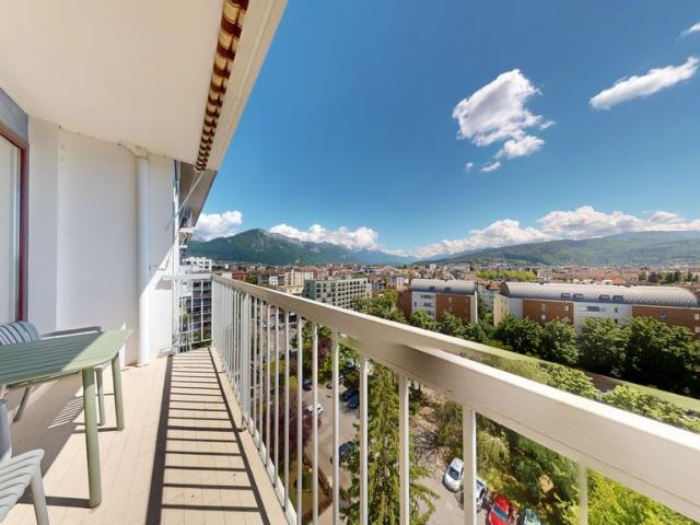 Appartement de luxe 4 chambres en location à Annecy, Auvergne Rhône Alpes
