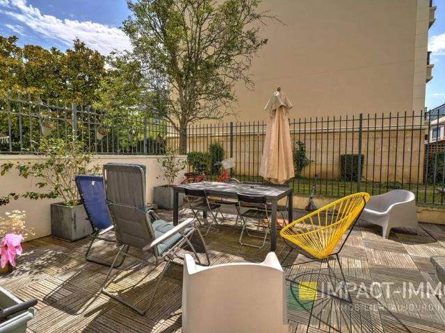 Appartement de luxe 4 chambres en vente à Courbevoie, Île de France