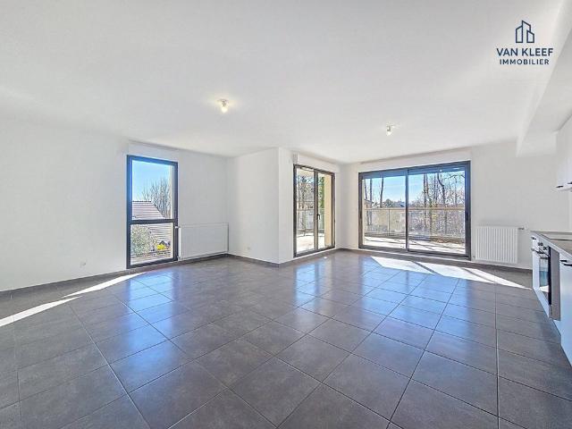 Appartement de luxe 4 chambres en vente à Divonne les Bains, Auvergne Rhône Alpes