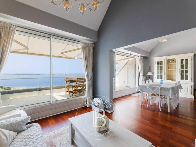 Appartement de luxe 4 chambres en vente à Pornichet, France